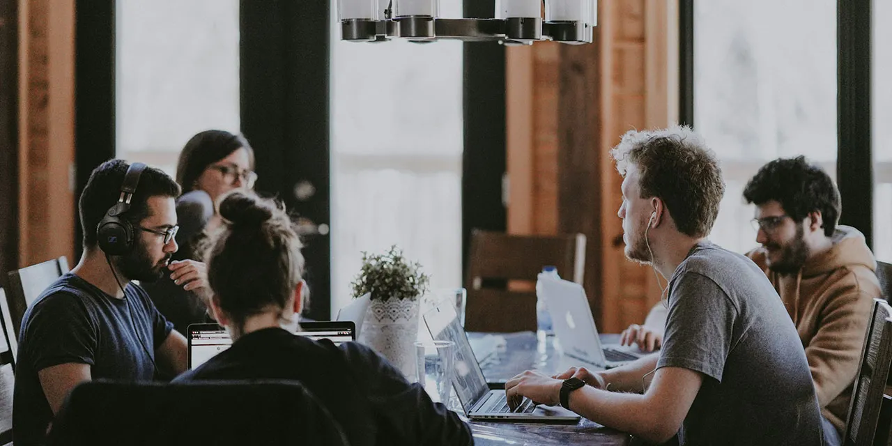 How In-House Marketing Teams Can Maximize Performance with Campaign Builder
